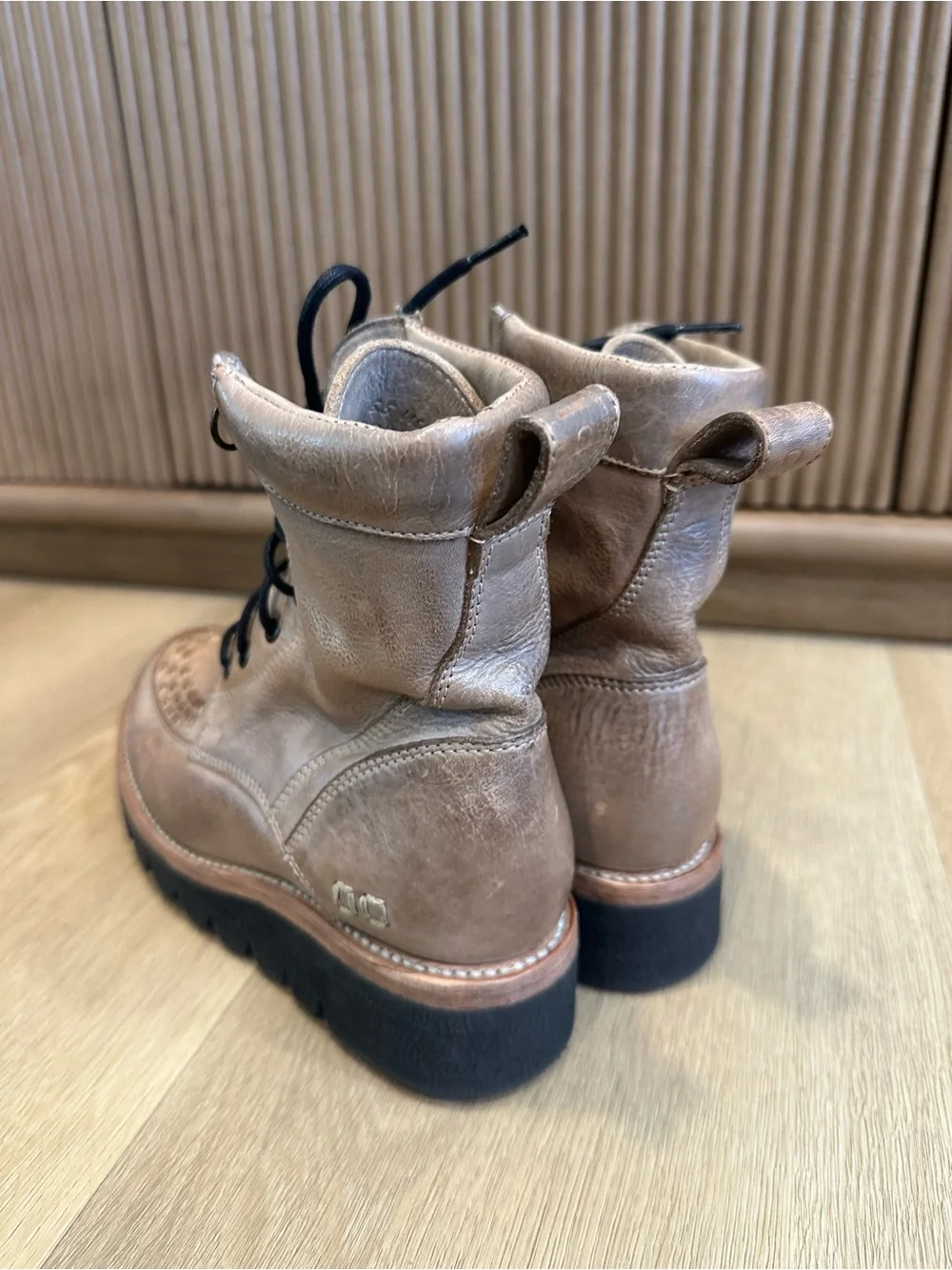 BED STU Boots ELISHA II Leather Combat ICICLE  Size 6.5